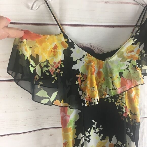 June & Hudson Off the Shoulder Floral Boho Dress - Picture 3 of 8